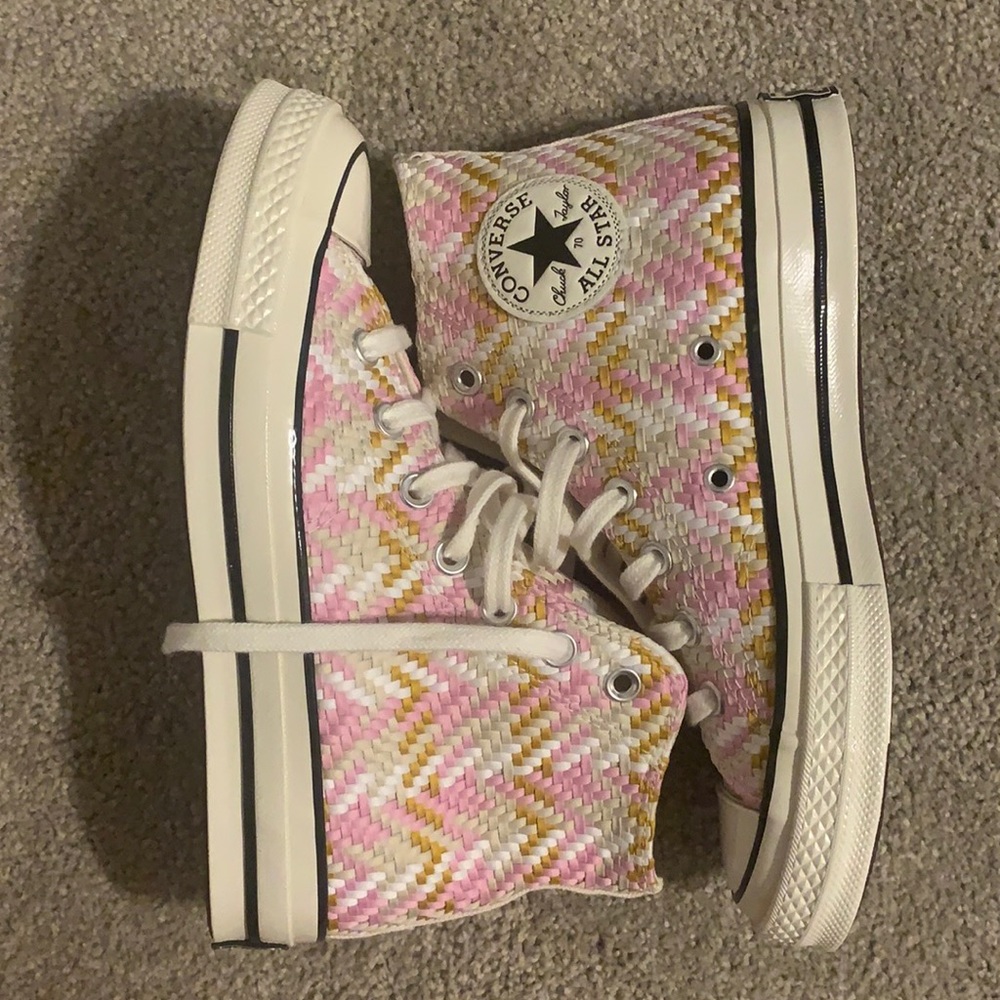 Platform Converse